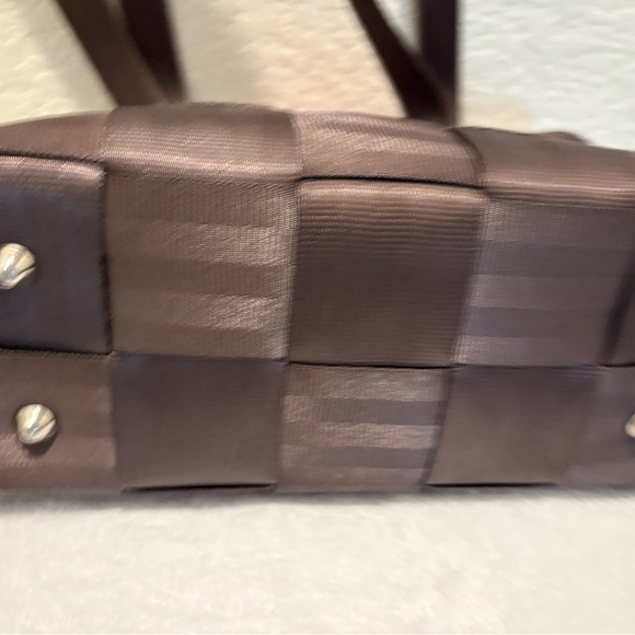 Harveys Chocolate Brown Seatbelt Tote - Picture 4 of 14